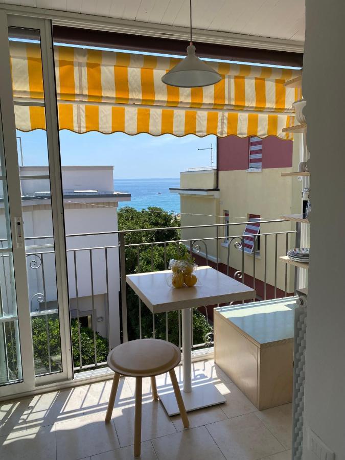 Residence Villa Ombrosa スポトルノ エクステリア 写真