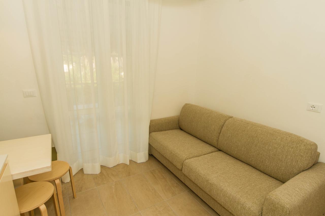 Residence Villa Ombrosa スポトルノ エクステリア 写真