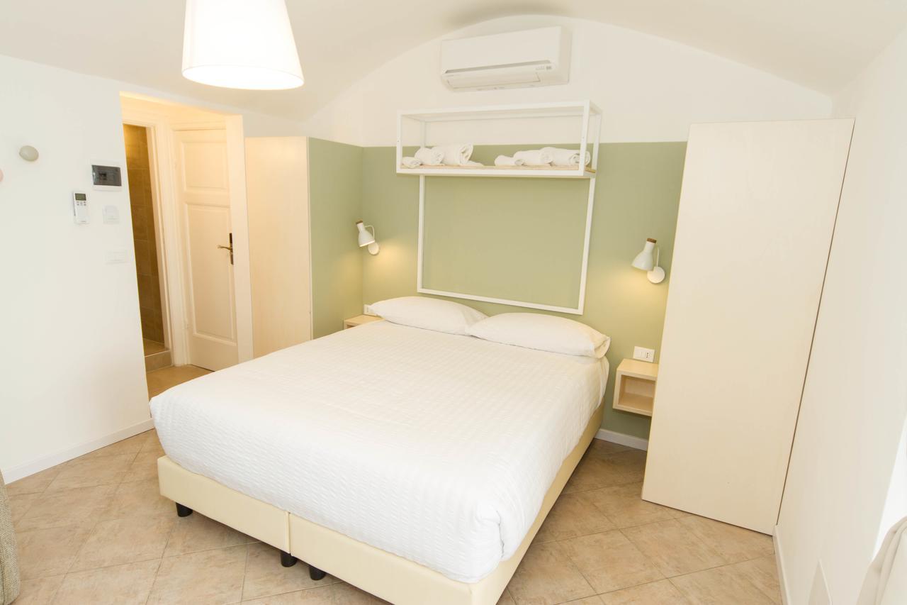 Residence Villa Ombrosa スポトルノ エクステリア 写真